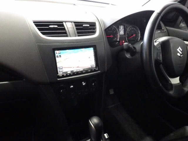 2012 SUZUKI SWIFT XL